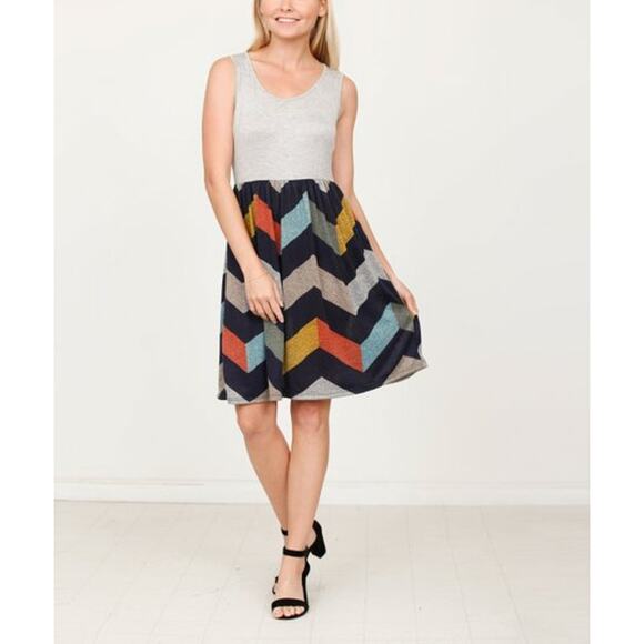 Egy by éloges Gray Black Chevron Sleeve Tank Dress Women's Medium - Picture 1 of 6